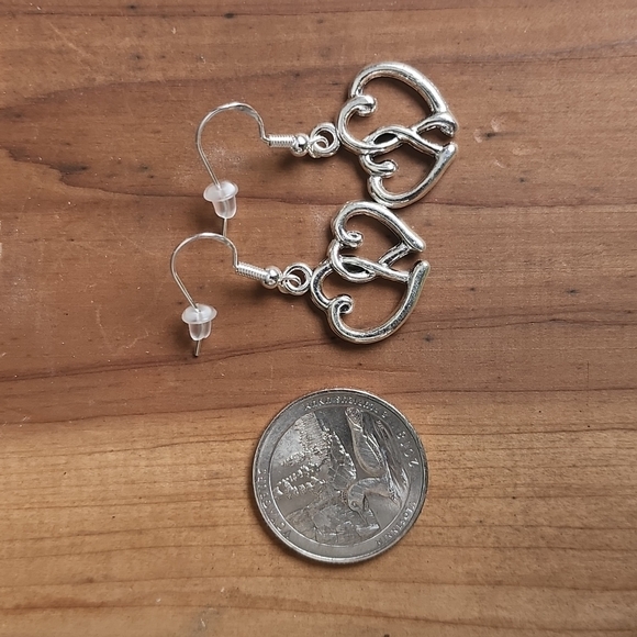 Heart Earrings - Picture 1 of 1